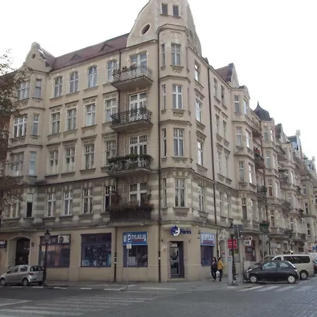Klasyczno Nowoczesny Loft Apartment Poznan